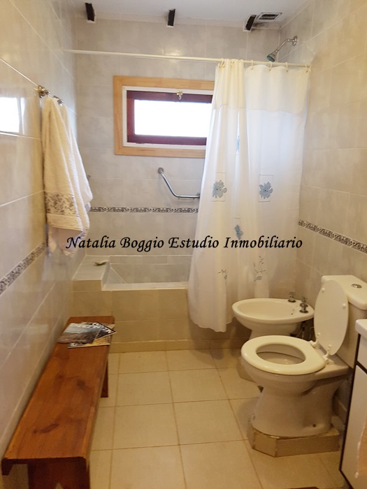 #1624 Chalet en Parquemar 3 ambientes Miramar — de las sirenas — Alquiler temporario, foto 1 de 8