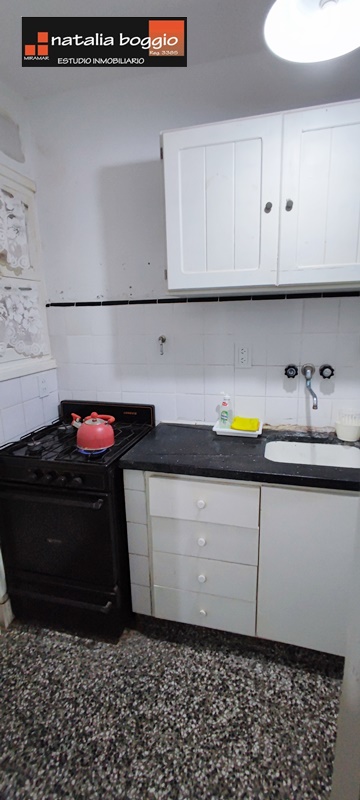 #2593 Departamento ubicado a 2 cuadras del mar y peatonal — calle 16 852 miramar — Alquiler temporario, foto 1 de 8