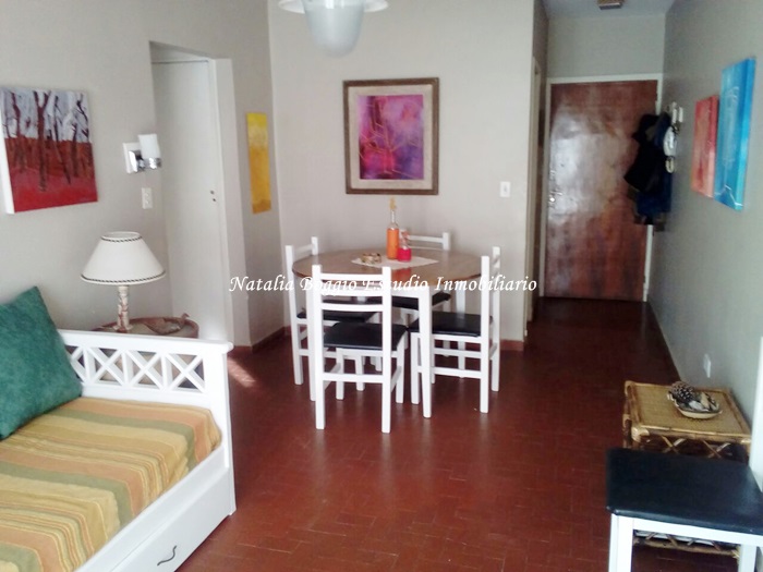 #1552 Departamento 2 ambientes a 350 metros de peatonal — Diagonal Arturo Illia 952, Miramar, Buenos Aires — Alquiler temporario, foto 1 de 8