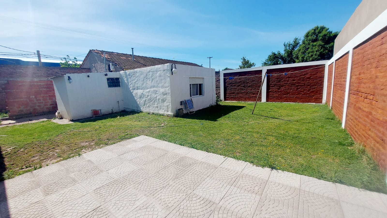 Casa 3 dormitorios en esquina — Barrio Viajantes del Sur — Araucanos 2559 bahia blanca — Venta, foto 2 de 8