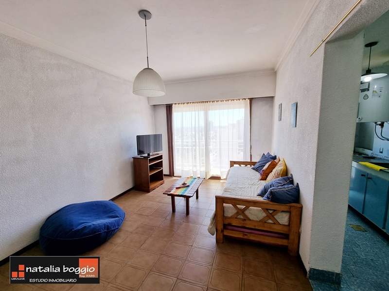#2976 Departamento 2 ambientes a dos cuadras del mar Miramar — calle 16 N° 1068 Miramar — Alquiler temporario, foto 3 de 8