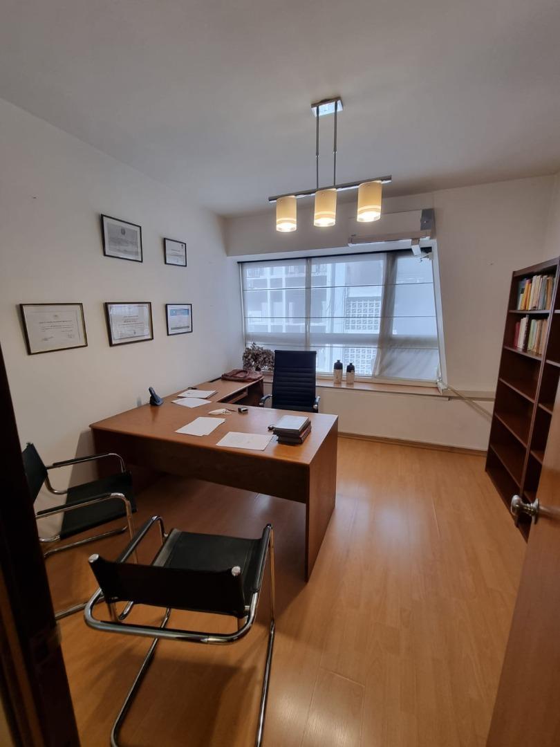 Oficina 2 ambientes en Recoleta — Marcelo T De Alvear 1200, Recoleta, Capital Federal — Venta, foto 1 de 8