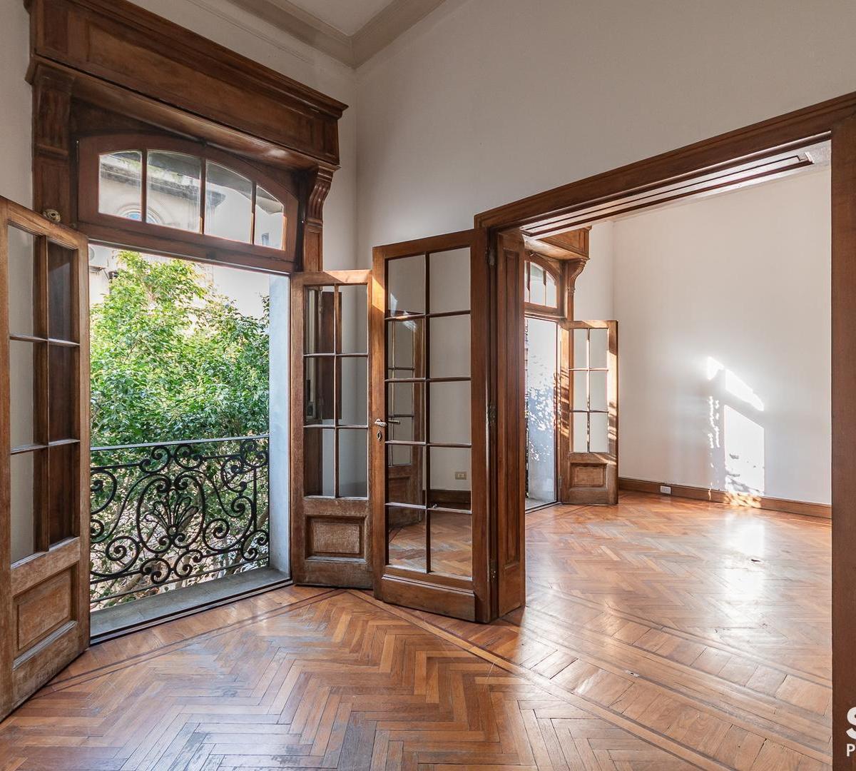 Departamento 4 ambientes en Barrio Norte — 554, Rodríguez Peña, San Nicolás, Buenos Aires, Comuna 1, Ciudad Autónoma de Buenos Aires, 1050, Argentina — Venta, foto 2 de 8