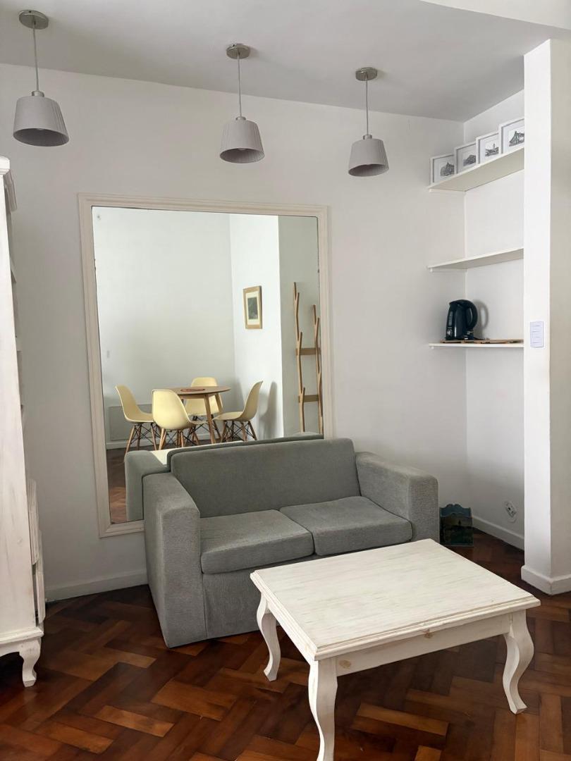 Monoambiente en Recoleta — Vicente Lopez 1700, Recoleta, Capital Federal — Alquiler, foto 1 de 8