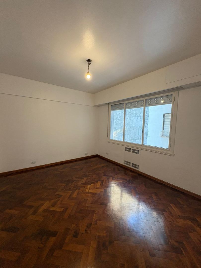 Departamento 2 ambientes en Recoleta — Azcuenaga 1000, Recoleta, Capital Federal — Venta, foto 3 de 8