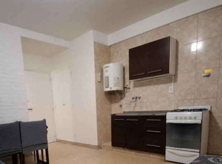 Monoambiente en Centro — Sta. Fe 1800 — Alquiler, foto 1 de 5