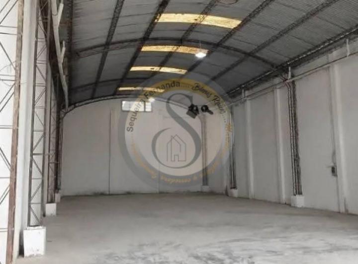 Galpón de 2 ambientes en Libertad — Av. Libertad 9000 — Alquiler, foto 2 de 3