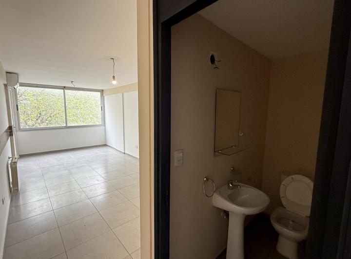 Departamento 3 ambientes en Alta Córdoba — Rodriguez Peña al 1650 — Venta, foto 5 de 8