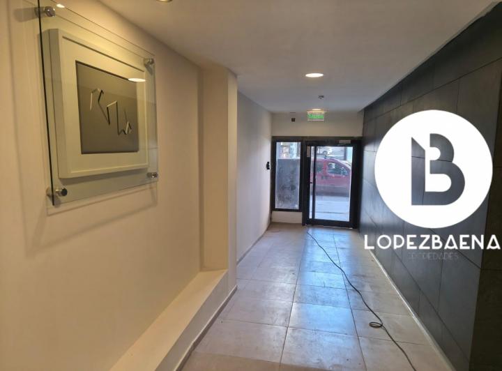 Departamento 3 ambientes en Alberdi — Av. Colon al 1100 — Venta, foto 1 de 8