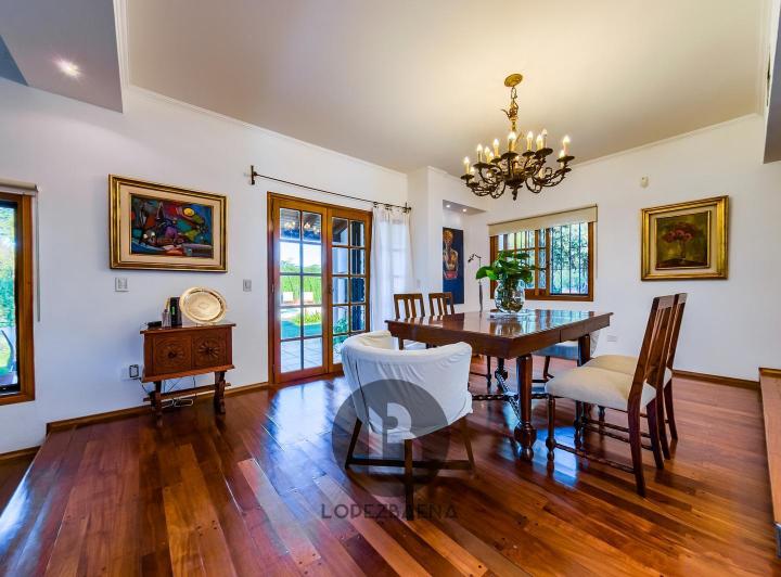 Venta Casa 4 Dorm. en Villa Allende Golf — Venta Casa 4 Dormitorios - Impecable! en Villa Allende Golf — Venta, foto 4 de 8