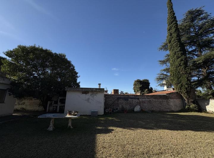 Casa 7 ambientes en Cerro de las Rosas — Gobernador Roque Ferreyra al 1500 — Venta, foto 5 de 8