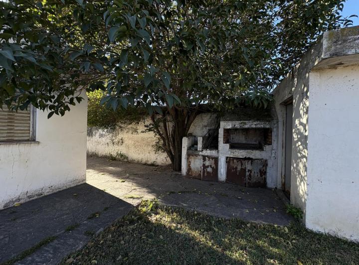 Casa 7 ambientes en Cerro de las Rosas — Gobernador Roque Ferreyra al 1500 — Venta, foto 7 de 8