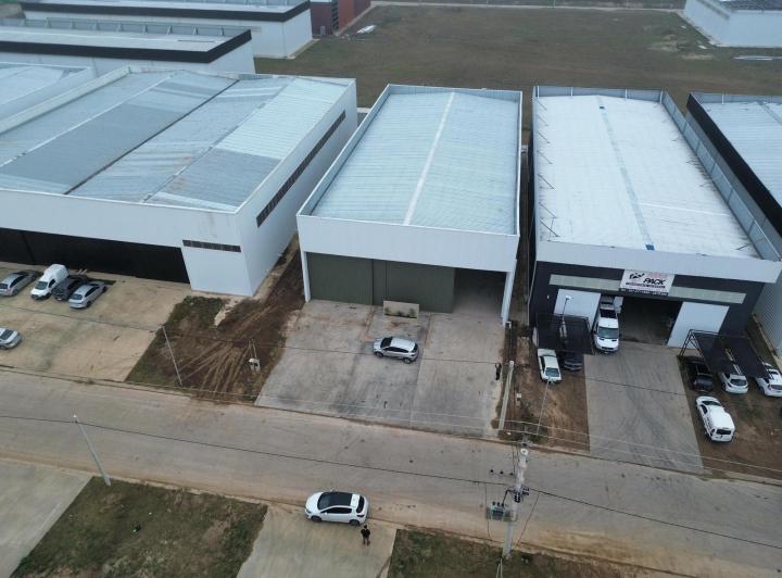 Galpón en Polo 52 (Parque Industrial) — Colectora a 500m de Circunvalacion — Venta, foto 1 de 8
