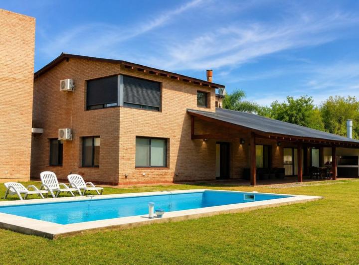 Casa en Altos del Chateau — Av. del Piamonte Lote 1 \u002d Mza 54 — Venta, foto 1 de 8