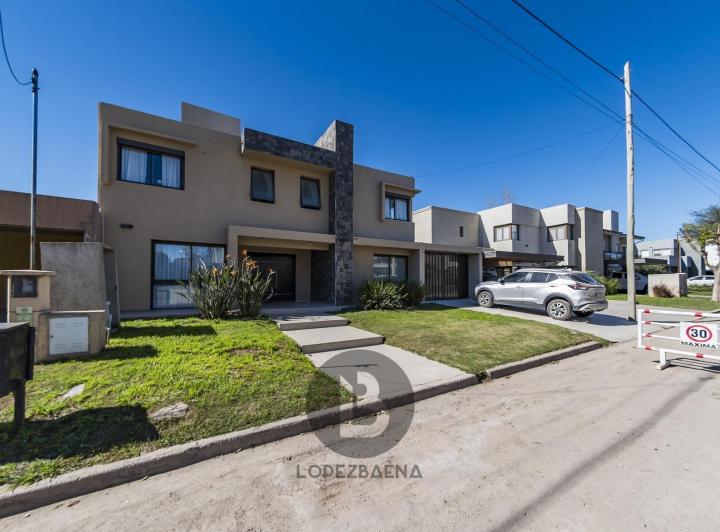 Casa 4 Dorm. en Tejas Tres — Lote 34 Mza 19 — Venta, foto 3 de 8