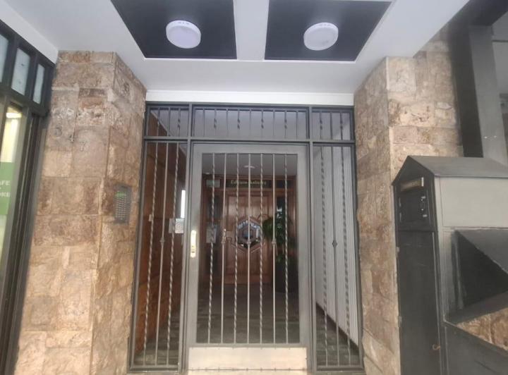 Departamento 5 ambientes en Nueva Córdoba — Obispo Trejo al 300 — Venta, foto 2 de 8