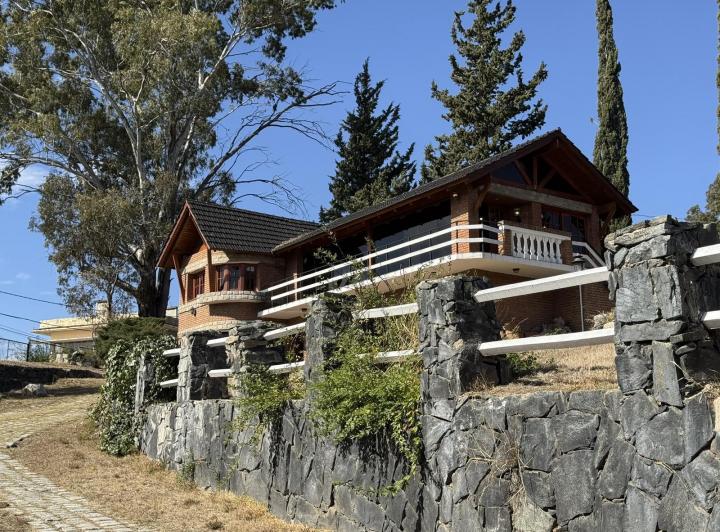 Casa en Costa Azul — Av. Bach al 1400 — Venta, foto 1 de 8