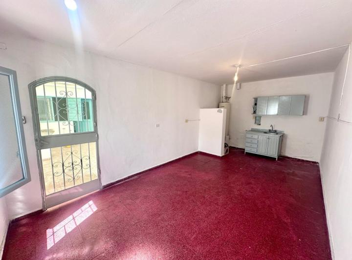 Departamento 3 Dorm. en Lomas de San Martín — Martin Do Brizhoffer al 400 — Venta, foto 1 de 8