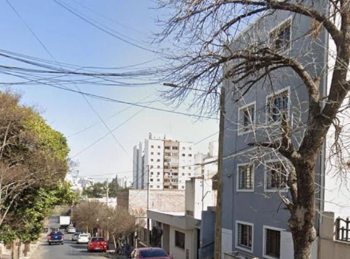 Departamento 1 dorm. en San Martín — Europa al 200 — Venta, foto 1 de 8