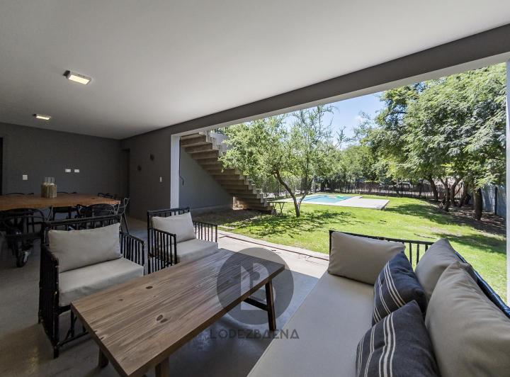 Casa 9 ambientes en La Pankana — Av. los Alamos 1767 - La Pankana — Venta, foto 5 de 8