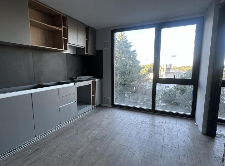 Departamento 5 ambientes en Cerro de las Rosas — Av. Rodríguez del Busto al 2400 — Venta, foto 7 de 8