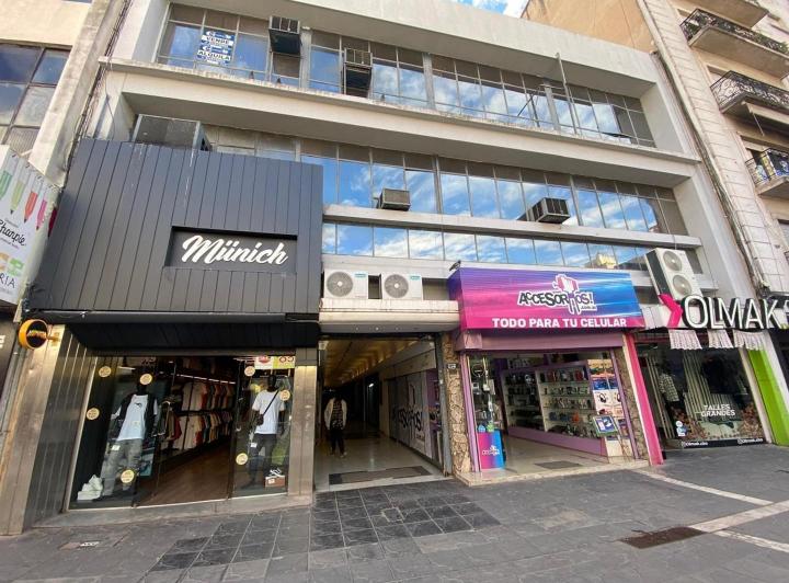 Local en Venta en Centro — Dean Funes al 100 — Venta, foto 1 de 8