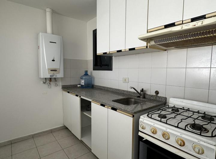 Departamento 2 ambientes en Nueva Córdoba — Bv Chacabuco al 1200 — Alquiler, foto 3 de 8