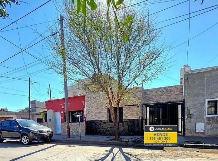 Casa 3 ambientes en Hipólito Yrigoyen — Achala al 734 — Venta, foto 2 de 8