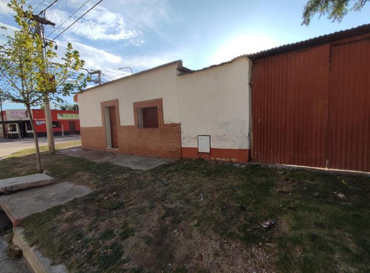 Casa 7 ambientes en Villa Dolores — Excelente Casa Y Punto Comercial!! En Venta en Villa Dolores, Traslasierra!! — Venta, foto 4 de 8