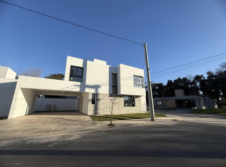 Casa 4 ambientes en Las Tejas del Sur — Lote 1, Mzna 5 — Venta, foto 2 de 8