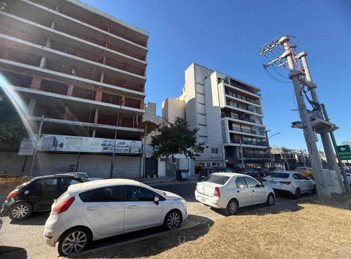 Departamento 1 ambiente en General Paz — Blvd. General Ortiz de Campo 40 — Venta, foto 3 de 8
