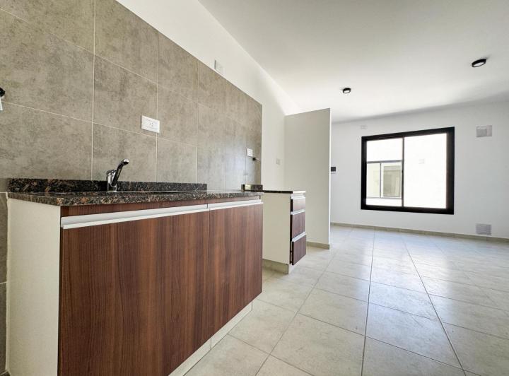 Departamento 1 ambiente en San Martín — Uspallata al 1600 — Venta, foto 1 de 8