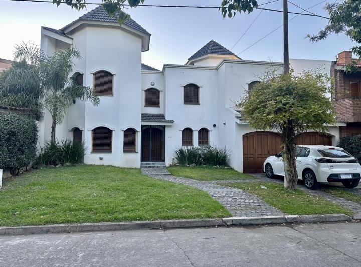 Casa 3 dorm en Jardín Espinosa — Jose Moretto al 3700 — Venta, foto 3 de 8
