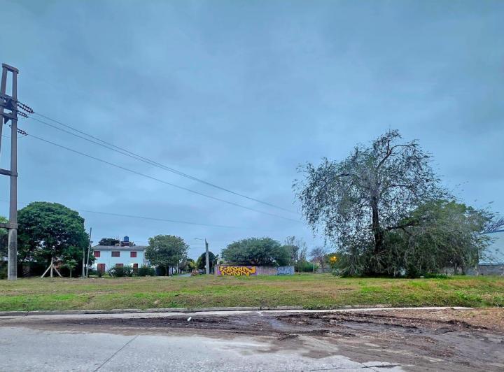 Terreno en Granja de Funes — Albano M De Laberge Esquina Islas Atlantico Sur — Venta, foto 3 de 8