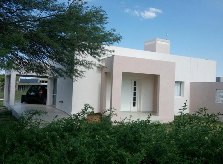 Casa 3 dorm en Country Valle del Golf — Venta, foto 1 de 8