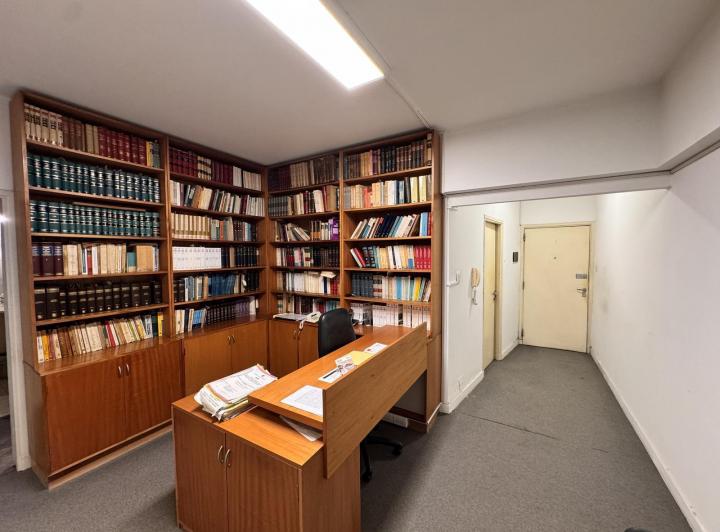 Departamento 5 ambientes en Centro — Velez Sarfield 84 — Venta, foto 2 de 8