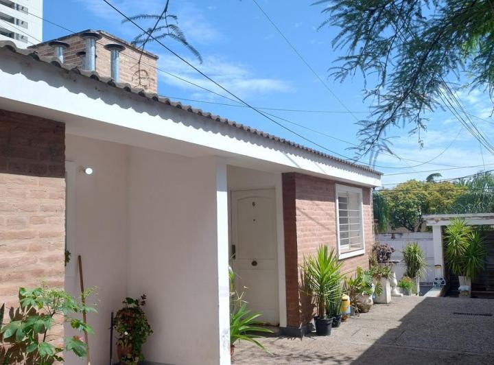 PH 4 ambientes en Alto Alberdi — 9 de Julio al 3300, Duplex en Complejo Cerrado, 2 Dorm., Patio y Cochera. — Venta, foto 2 de 8