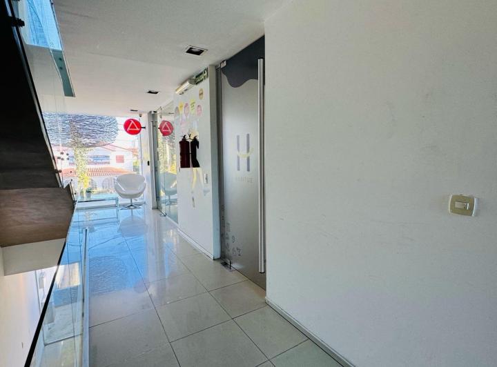 Local Comercial 1 Ambiente en Cerro de las Rosas — Venta Oficinas Premiun 74 mt con Estacionamiento / Cerro de las Rosas — Venta, foto 7 de 8
