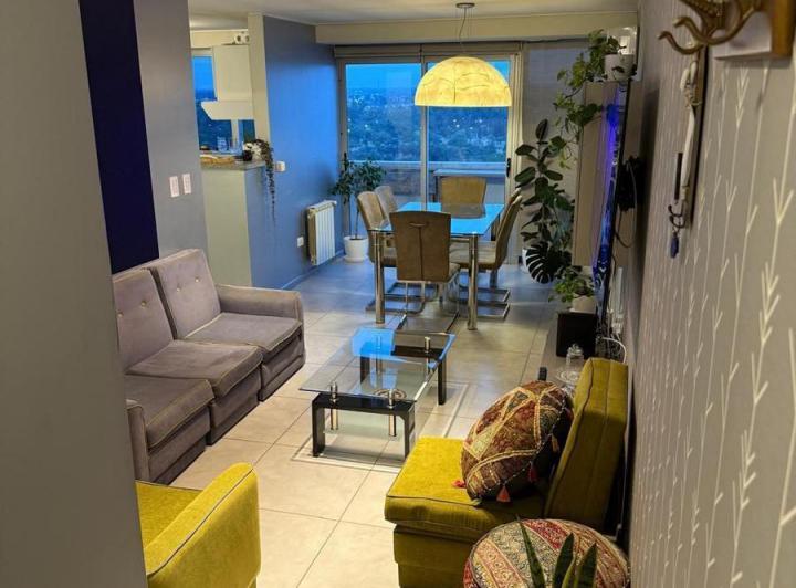 Departamento 5 ambientes en Nueva Córdoba — Transito Cáceres de Allende al 400 — Alquiler, foto 2 de 8