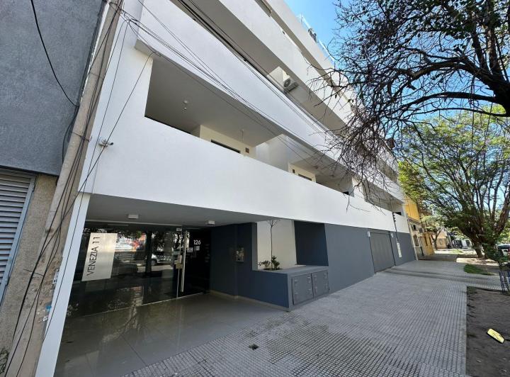 Departamento 2 Dorm. en General Paz — Guemes 126 — Venta, foto 1 de 8