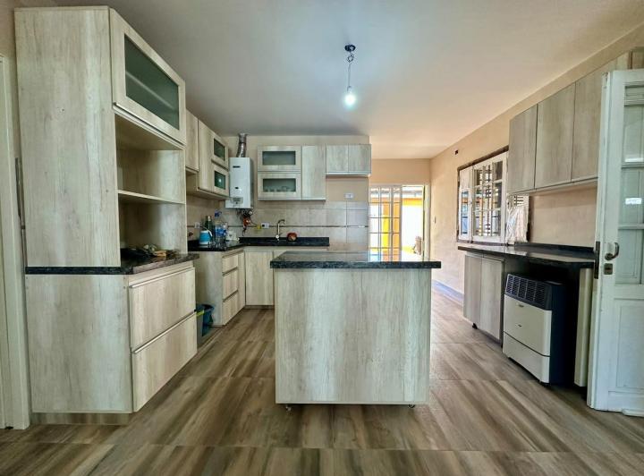 Casa 2 Dorm. en Mendiolaza — Calle 6 al 100 — Venta, foto 6 de 8