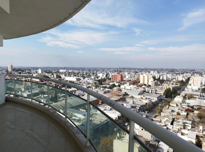 Departamento 4 ambientes en Complejo Miracielos — Ibarbálz al 1300 — Alquiler, foto 1 de 8