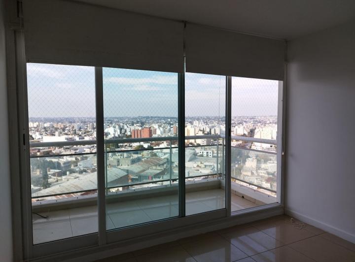 Departamento 4 ambientes en Complejo Miracielos — Ibarbálz al 1300 — Alquiler, foto 4 de 8