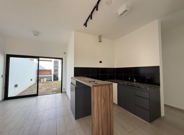 Dúplex 2 Dorm en Rincones de Manantiales — MZA 11 Lote 13 — Venta, foto 2 de 8