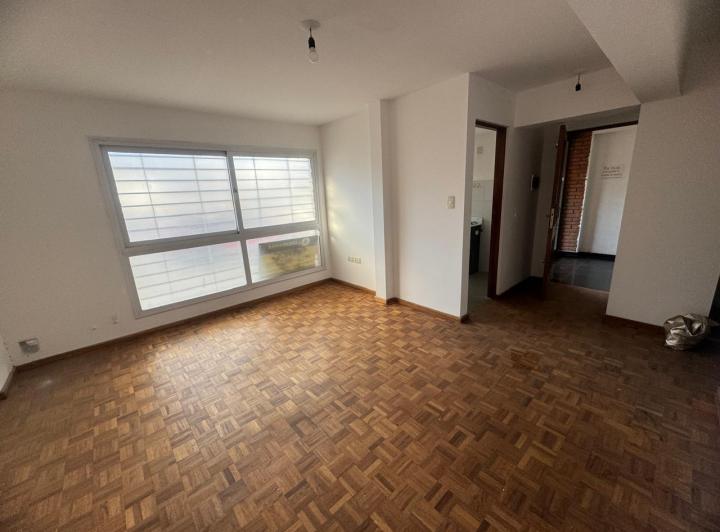 Departamento 2 ambientes en Observatorio — Av. Pueyrredon al 800 — Venta, foto 1 de 8
