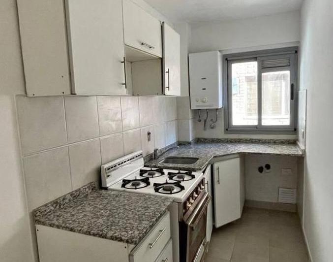 Departamento 4 ambientes en Nueva Córdoba — Transito Caceres al 400 — Alquiler, foto 3 de 8