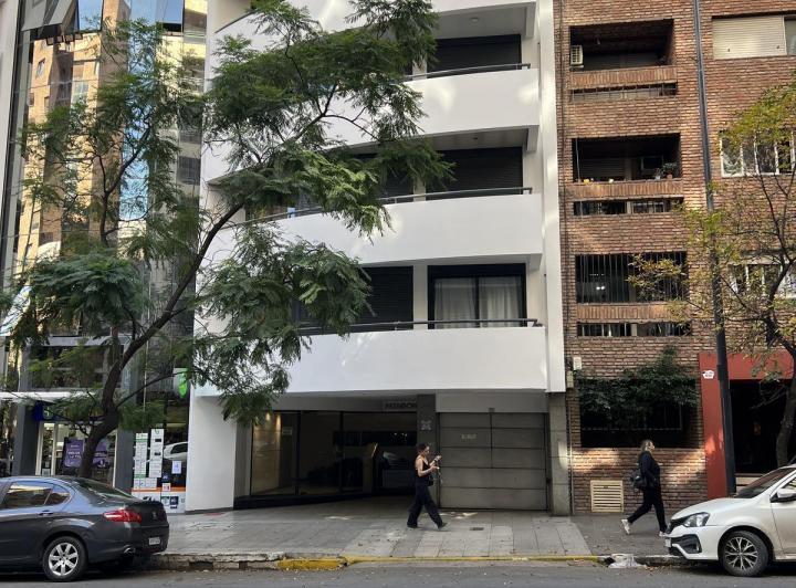 Cochera en Nueva Córdoba — Pueyrredón 60 — Venta, foto 1 de 8