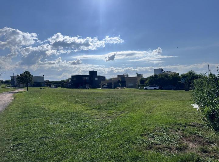 Lote en Valle del Golf — Valle del Golf Etapa 1 - 853 m2 — Venta, foto 2 de 8