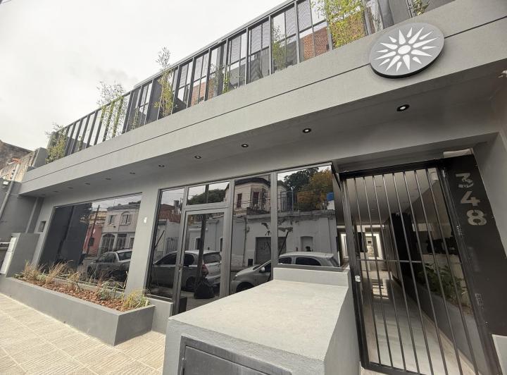 Departamento 2 ambientes en Alberdi — Chubut al 300 — Venta, foto 1 de 8