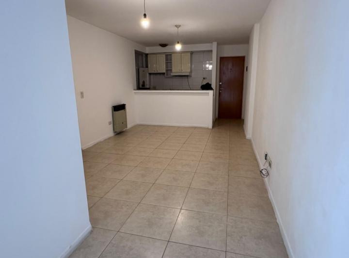 Departamento 2 ambientes en Nueva Córdoba — Obispo Oro al 300 — Alquiler, foto 6 de 8
